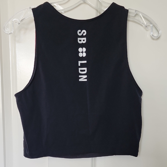 Sweaty Betty Black Tank with Vibrant Blue and Red Pattern - Picture 3 of 4